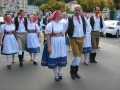 Na Karlovarském folklorním festivalu tančí svět