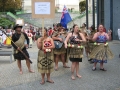 Na Karlovarském folklorním festivalu tančí svět